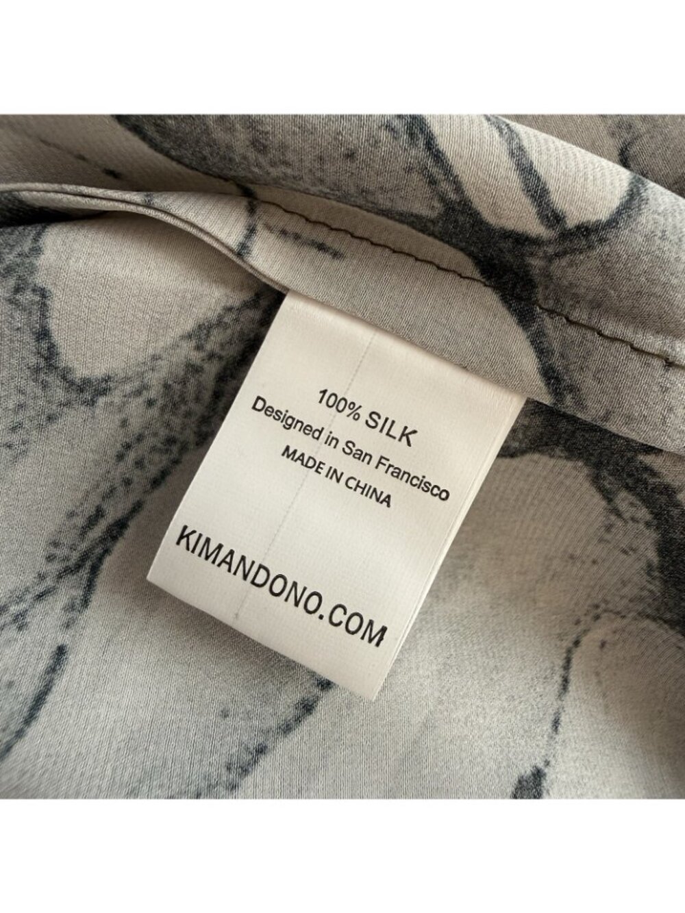 Kim + Ono Washable Silk Kiku Short Kimono Robe One Size - Picture 7 of 7